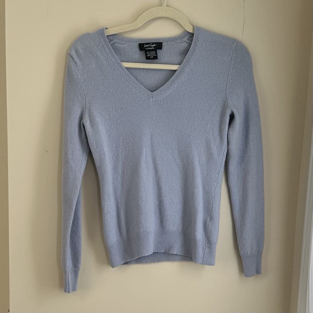 Lord & Taylor 100% Cashmere Sweater Baby Blue V-Neck - Size S/P
